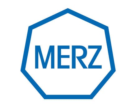 Logo de Merz